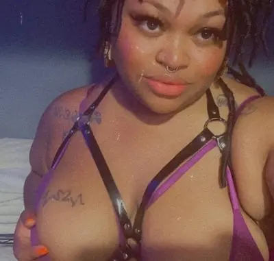 Mia the ThroatGoddessxx