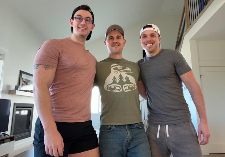Throupleboys