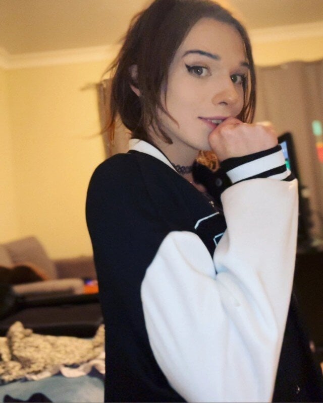 Mia