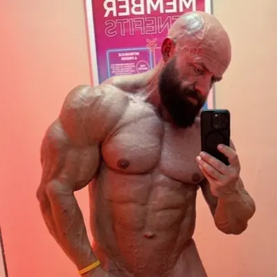 MuscleFlexMatt