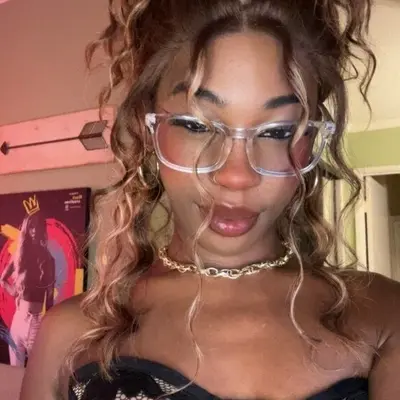 Urfavgirlfriend