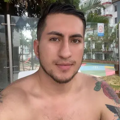 Urfavoriteboy96