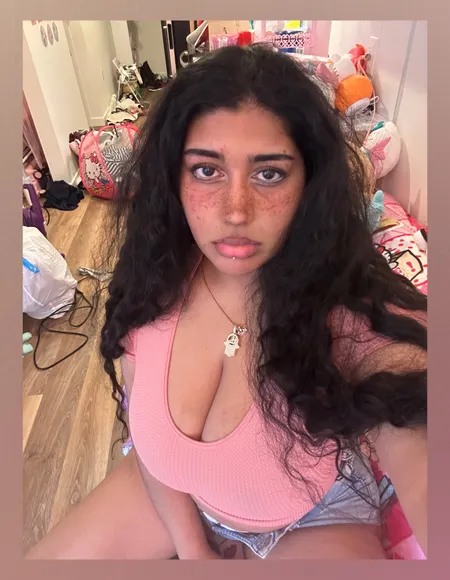 tanvi 🇮🇳