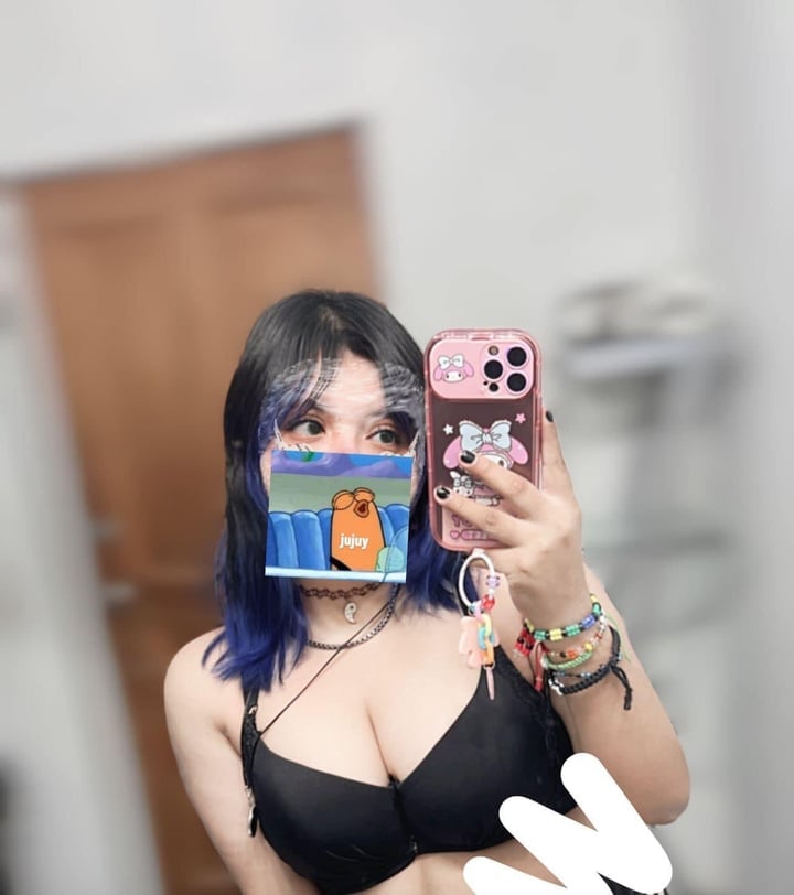 Valecitaaapwonitauwu