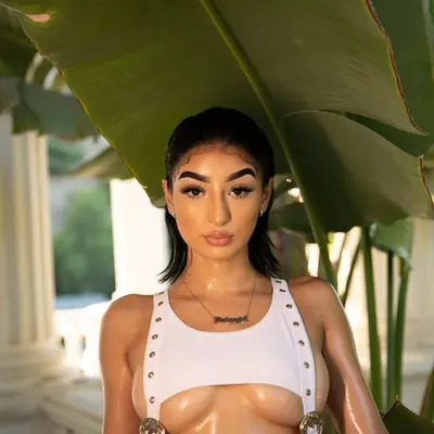 Goddess Valentine