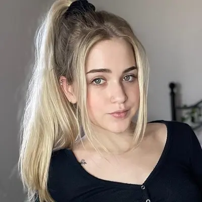Valeriewhitebby