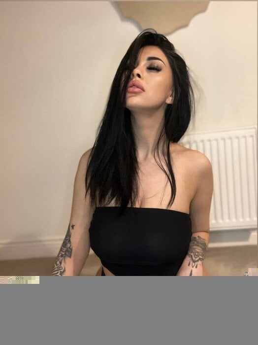 Vanessablueeyes