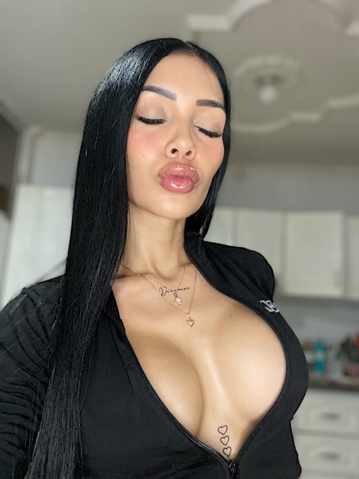 Vanessaramirez01