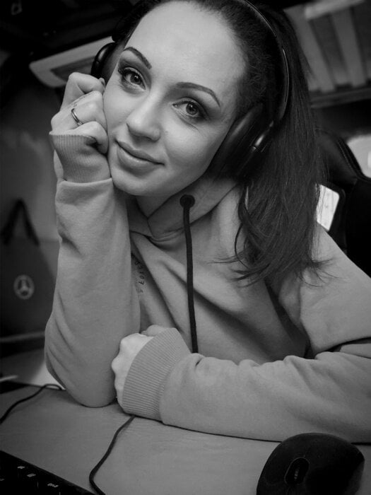 Vrsexgirl