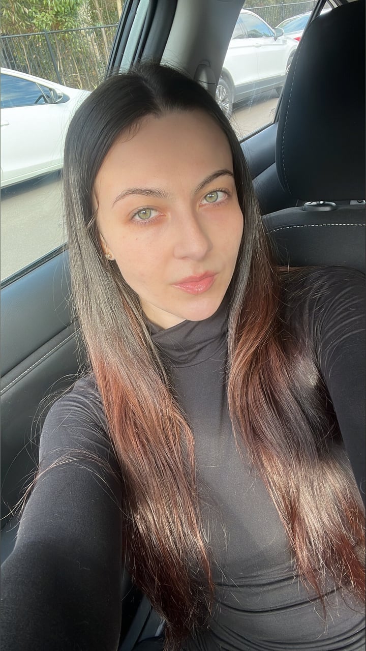 Whoisviolet