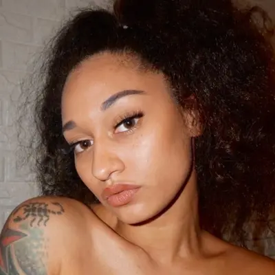 Wifeybae