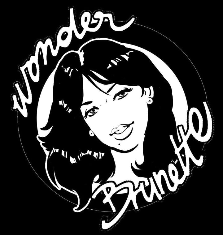 Wonderbrunette
