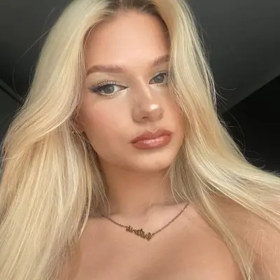 Yourblondiewiki