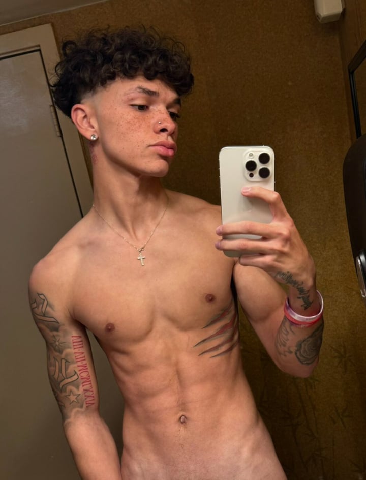 Ya fav lightskin🥰😈