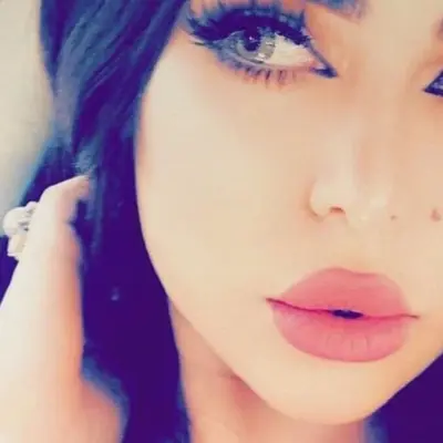 Zooeybellaxxx0